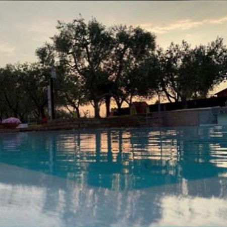 Residence Ulivi Cavaion Veronese Εξωτερικό φωτογραφία