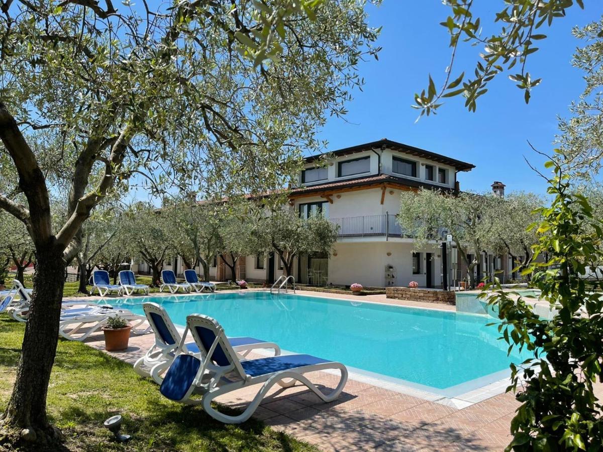Residence Ulivi Cavaion Veronese Εξωτερικό φωτογραφία