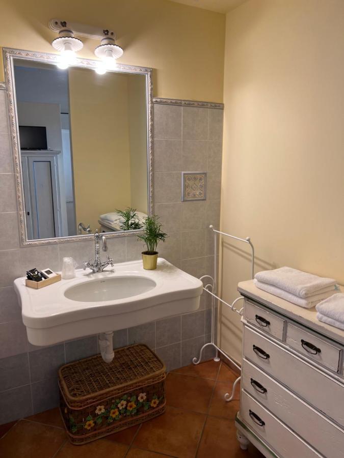 Residence Ulivi Cavaion Veronese Εξωτερικό φωτογραφία