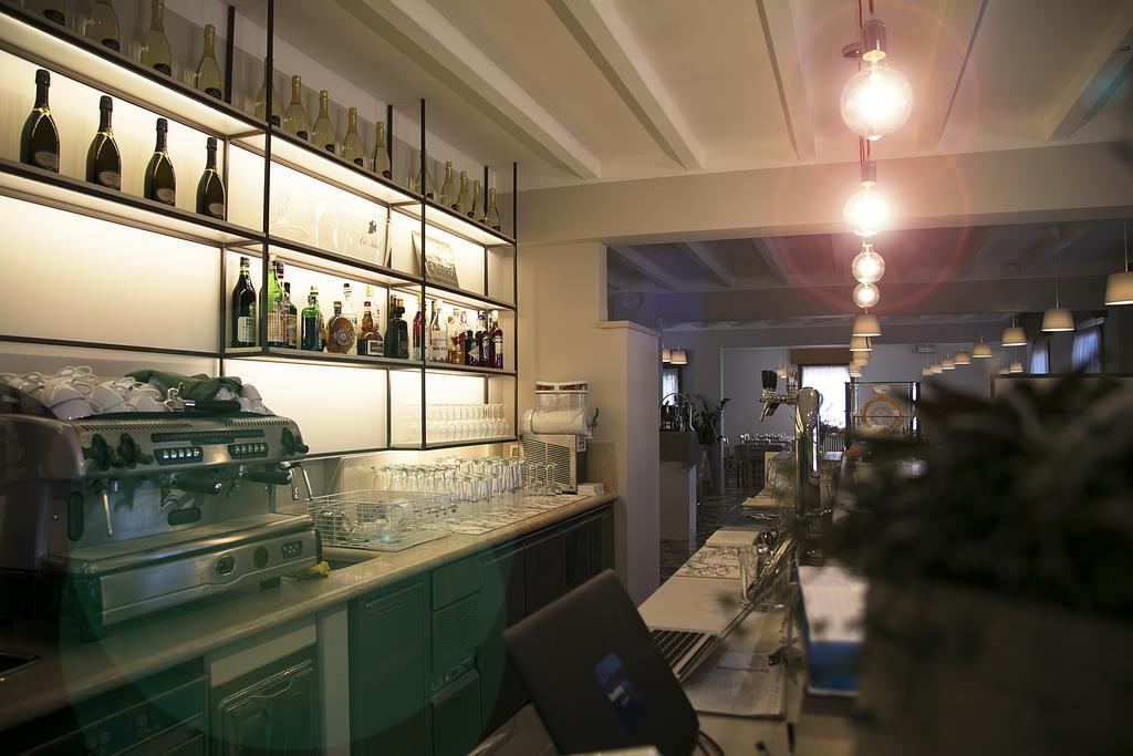 Residence Ulivi Cavaion Veronese Εξωτερικό φωτογραφία